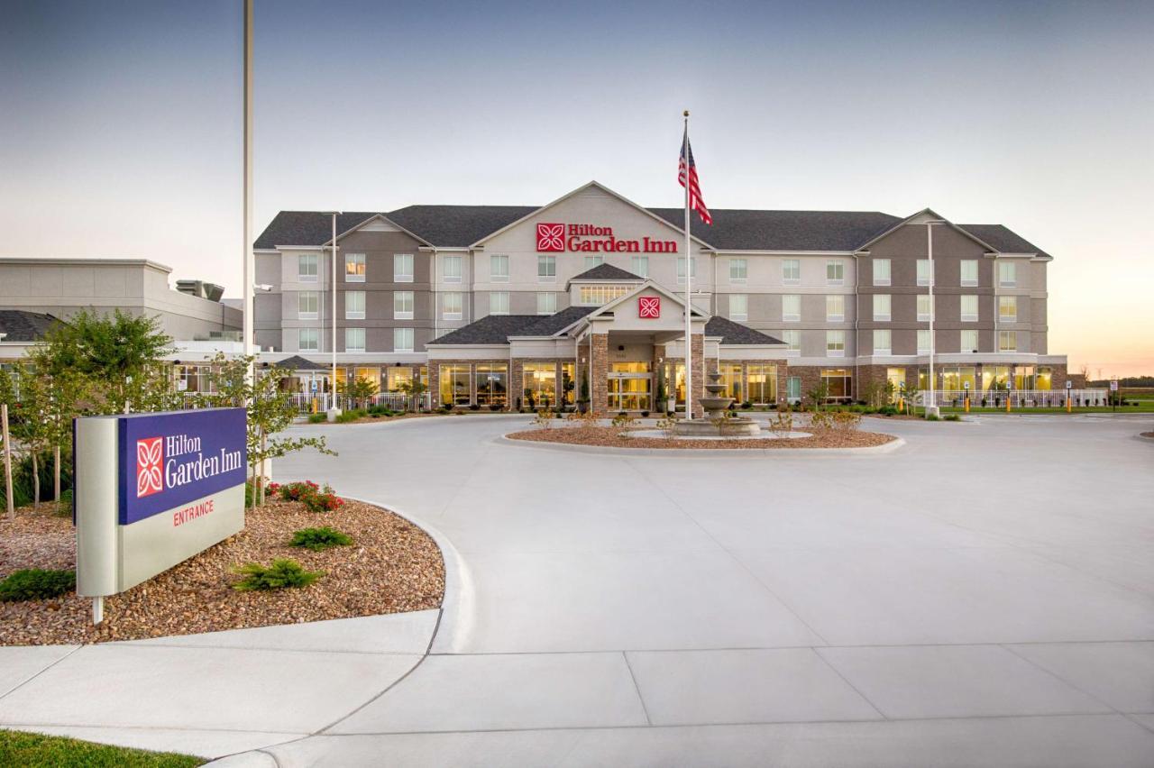 Hilton Garden Inn סאלינה מראה חיצוני תמונה