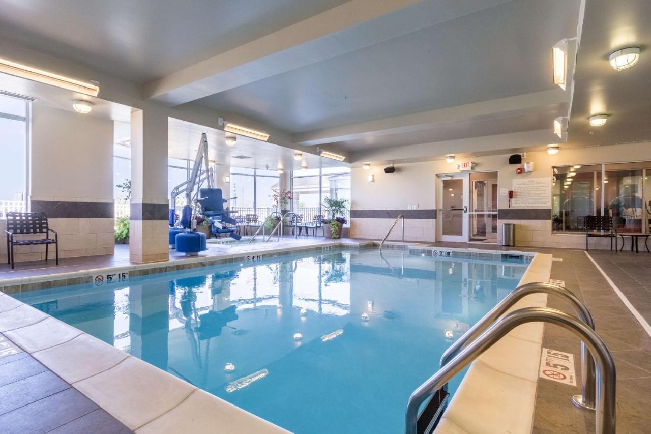 Hilton Garden Inn סאלינה מראה חיצוני תמונה